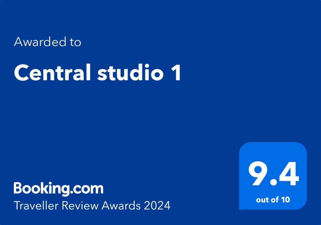Central studio 1 Burgas Esterno foto
