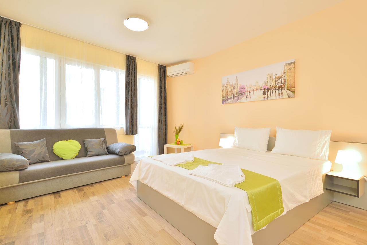 Central studio 1 Burgas Esterno foto